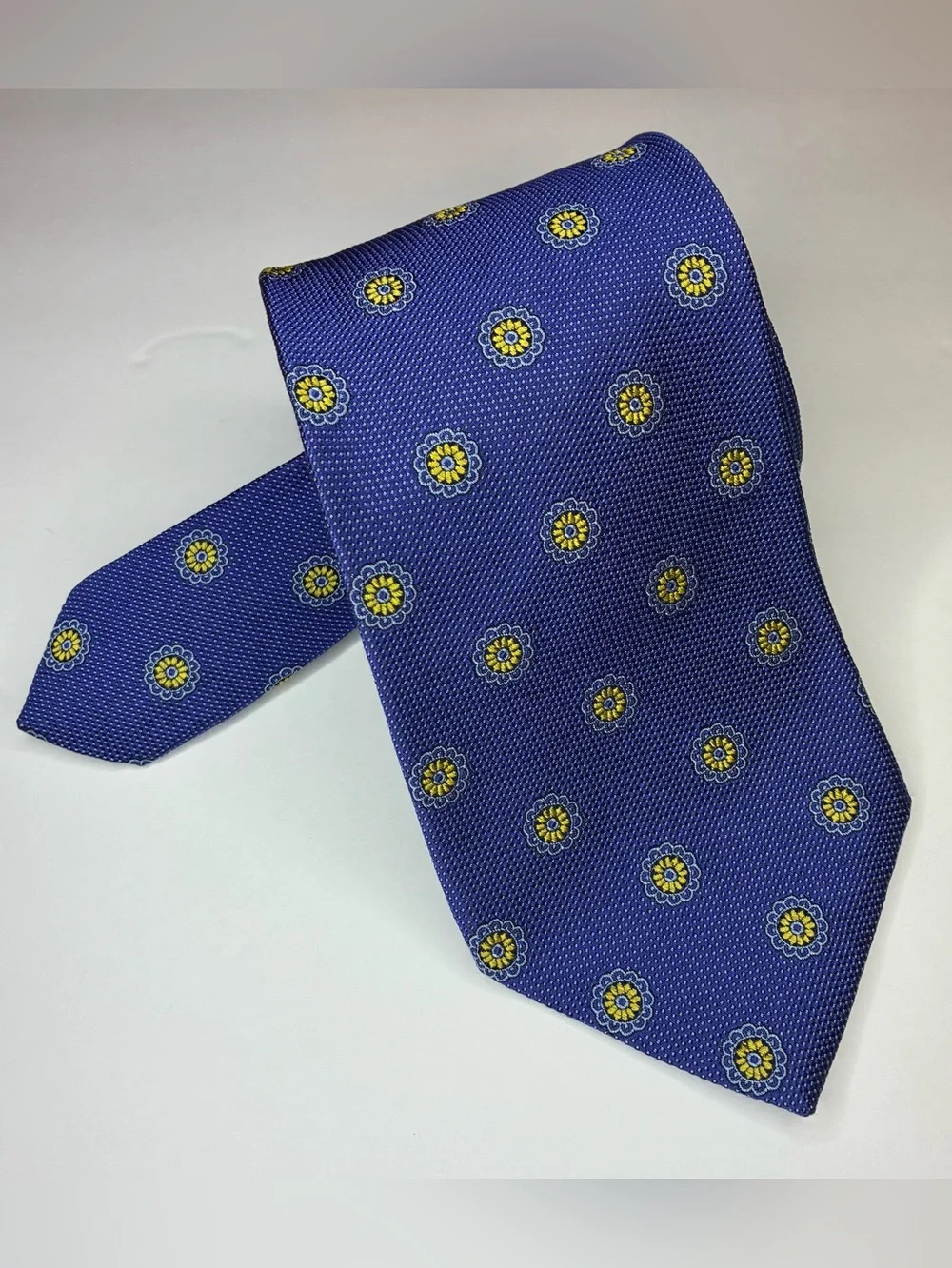 Brooks Brothers Makers Merchants Silk Tie Purple Yellow Geometric Medallion 3.5”